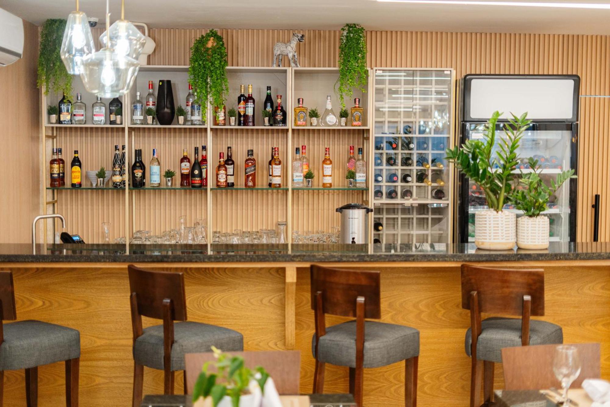 Melina Hotel Higuey Eksteriør bilde